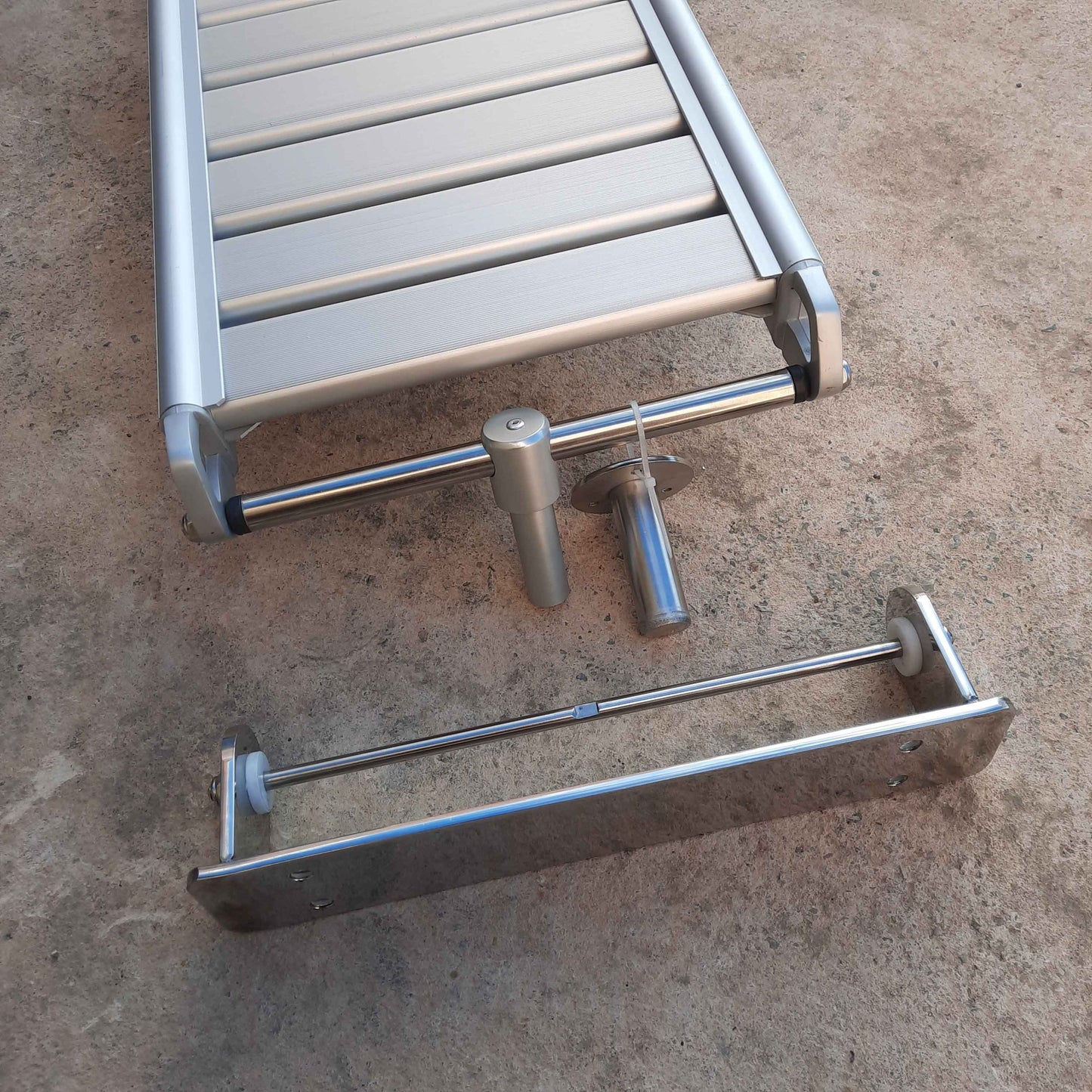 Stern Mounts for Gangways